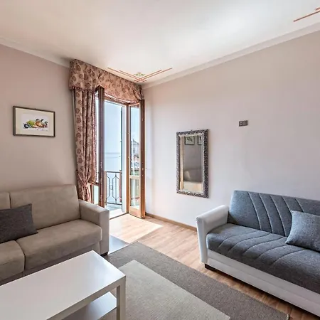 Gardasol Superior 2 Vista Aparthotel Toscolano Maderno
