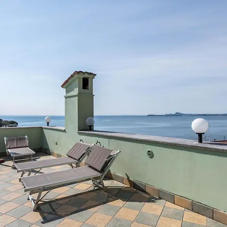 Gardasol Superior 2 Vista Aparthotel